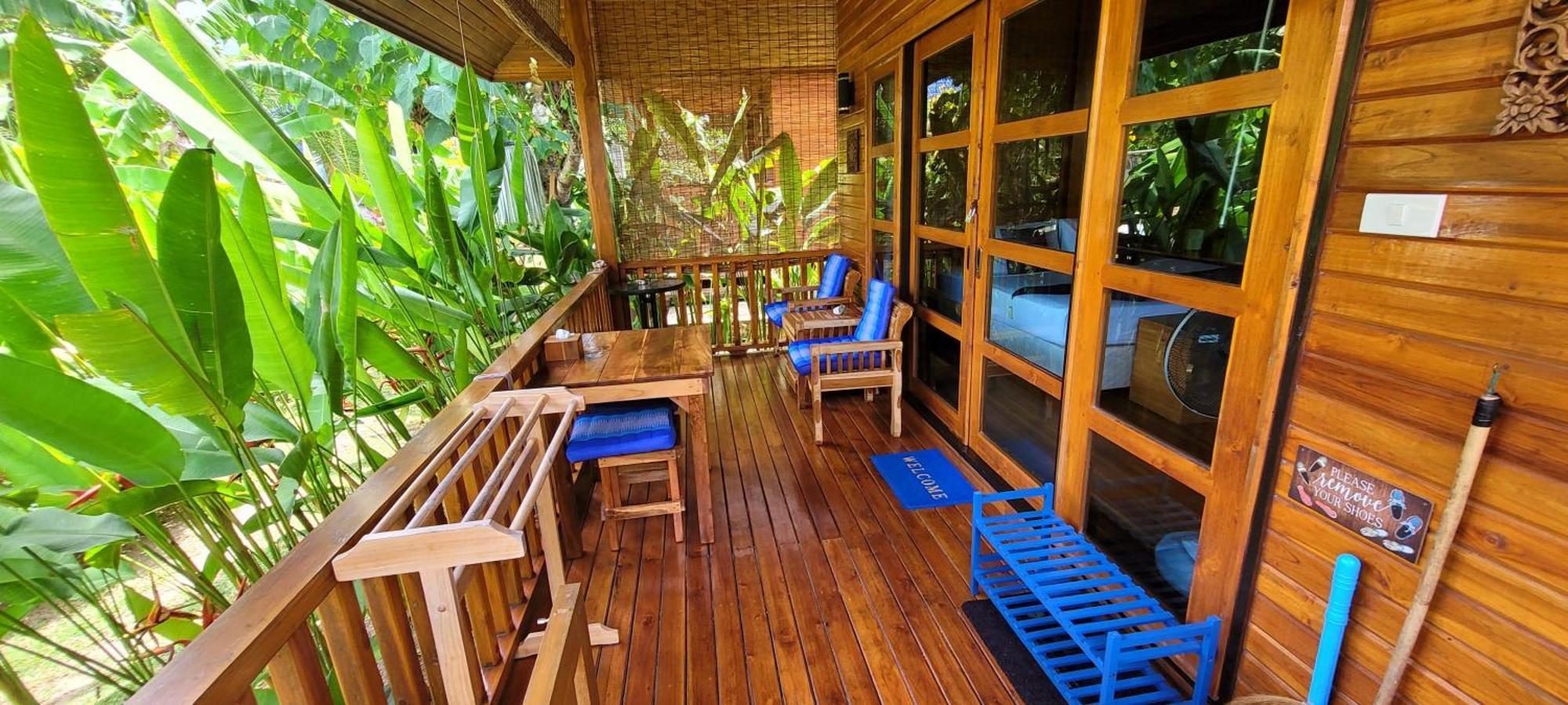 Samui Blue Bird Bed & Breakfast Mae Nam Exterior photo