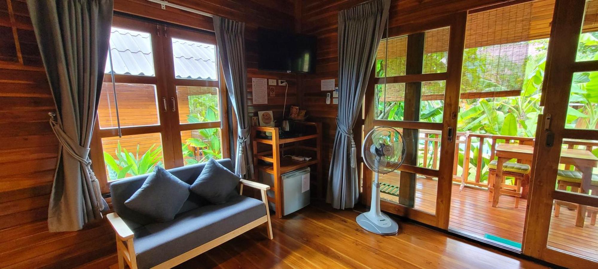 Samui Blue Bird Bed & Breakfast Mae Nam Exterior photo