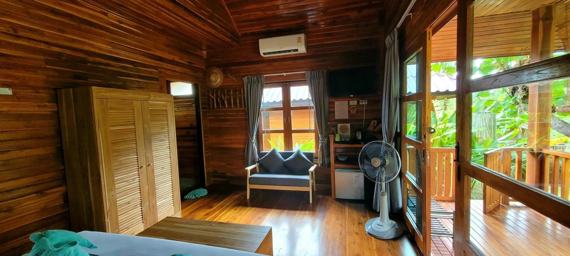 Samui Blue Bird Bed & Breakfast Mae Nam Exterior photo